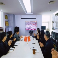 hT꣬ƵZۏ(qing)(dng)u(png)Ĺ